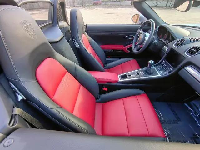 2024 Porsche 718 Boxster Style Edition