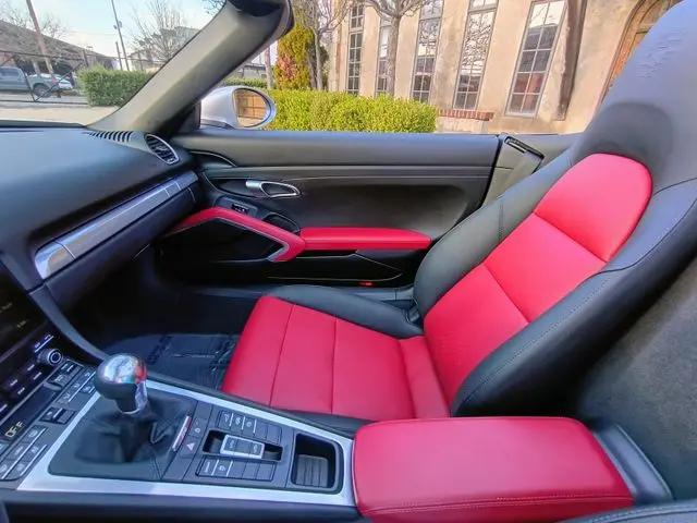 2024 Porsche 718 Boxster Style Edition