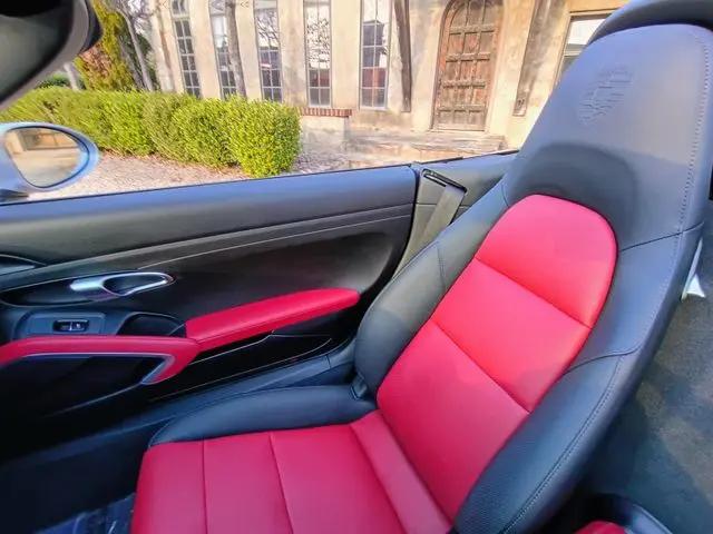 2024 Porsche 718 Boxster Style Edition