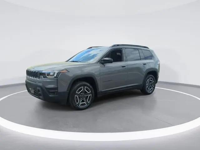2026 Jeep Cherokee Laredo 4x4
