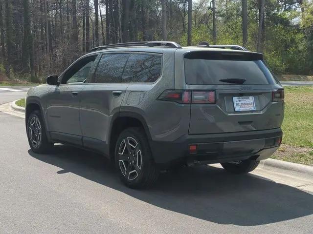 2026 Jeep Cherokee Laredo 4x4