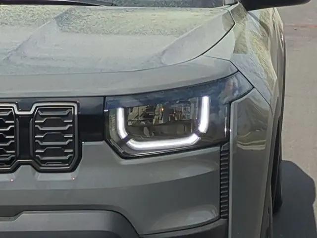 2026 Jeep Cherokee Laredo 4x4