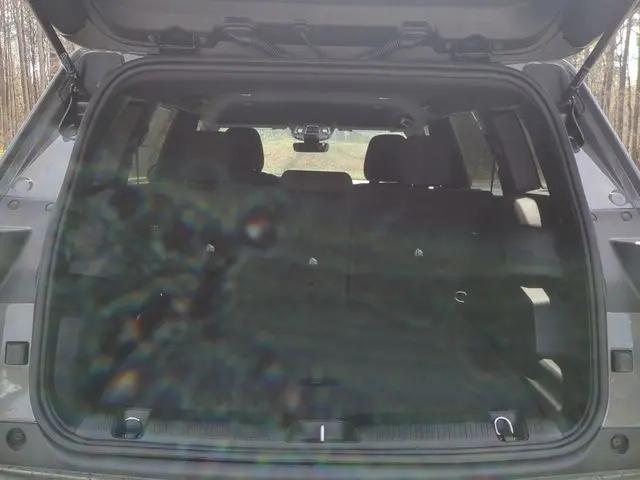 2026 Jeep Cherokee Laredo 4x4