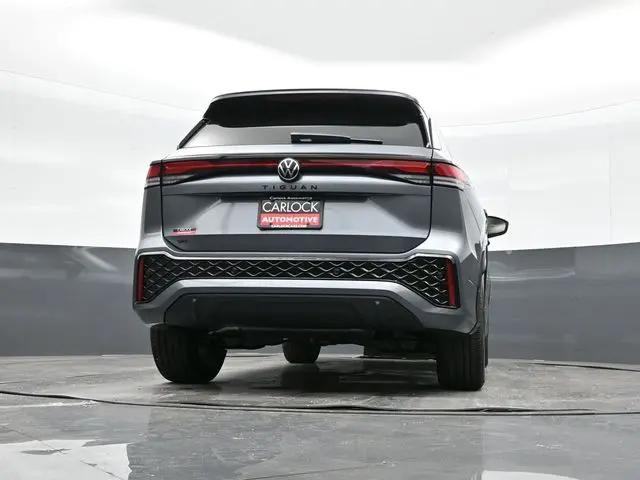 2026 Volkswagen Tiguan SE R-Line Black