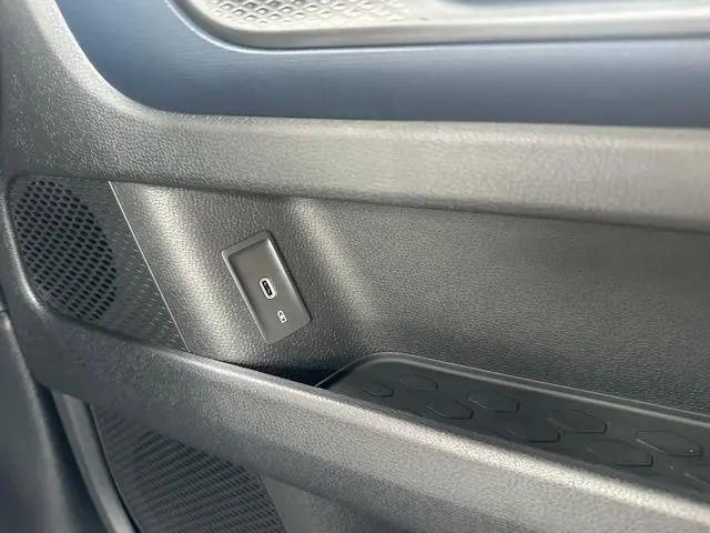 2025 Volkswagen ID. Buzz Pro S
