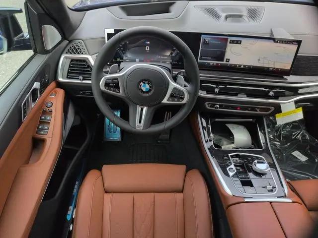 2026 BMW X5 M60i