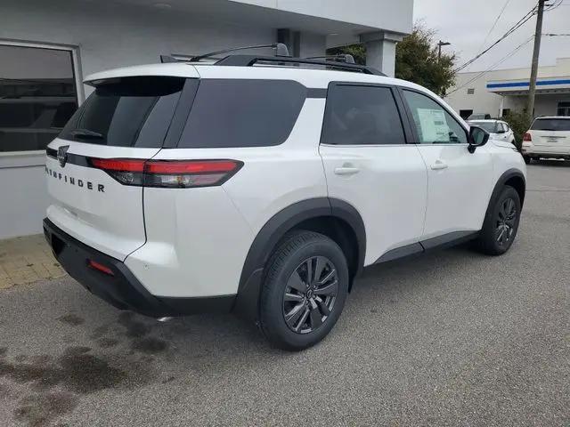 2026 Nissan Pathfinder SV