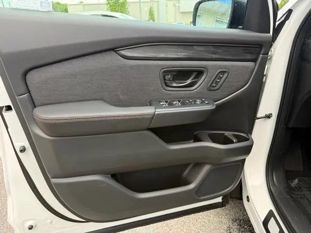 2026 Honda Passport AWD TrailSport Blackout