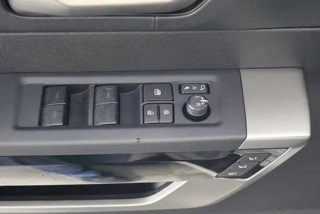 2026 Toyota Tundra Limited CrewMax 5.5' Bed