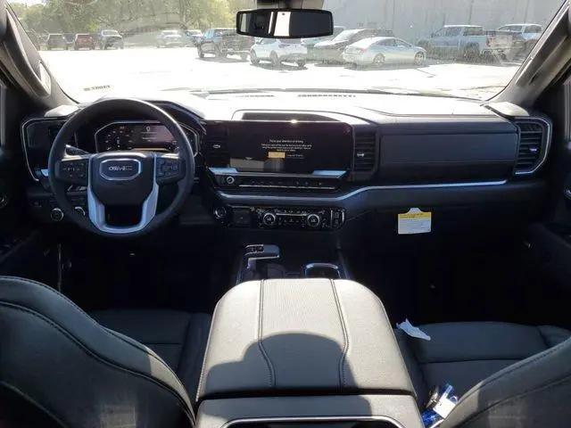 2026 GMC Sierra 1500 Crew Cab, Short Bed, SLT, 4WD
