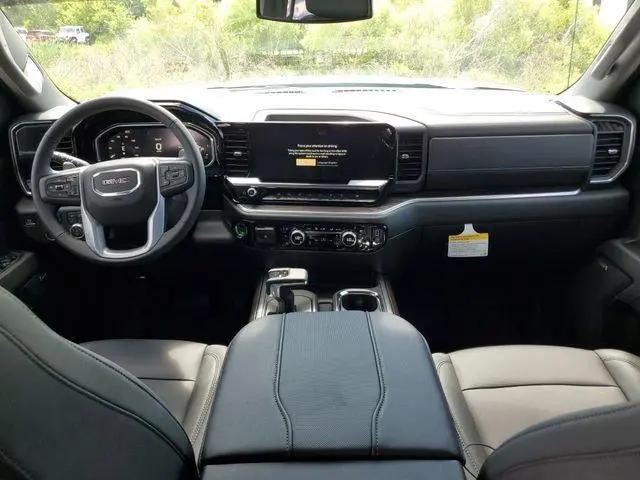 2026 GMC Sierra 1500 Crew Cab, Short Bed, SLT, 4WD