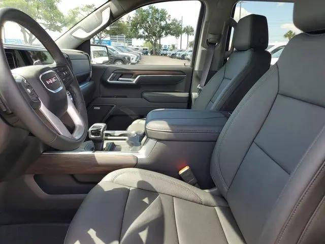 2026 GMC Sierra 1500 Crew Cab, Short Bed, SLT, 4WD