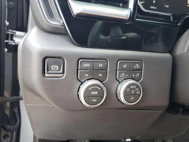 2026 GMC Sierra 1500 Crew Cab, Short Bed, SLT, 4WD