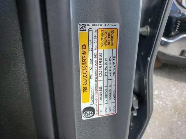2026 GMC Sierra 1500 Crew Cab, Short Bed, SLT, 4WD