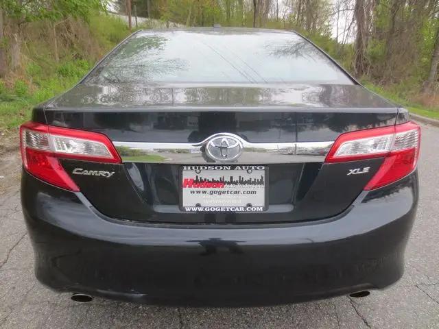 2013 Toyota Camry SE V6