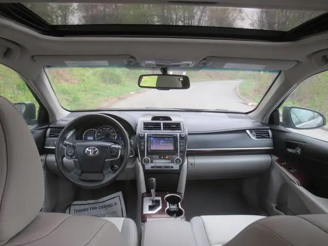 2013 Toyota Camry SE V6