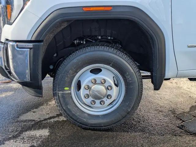 2026 GMC Sierra 3500HD Pro