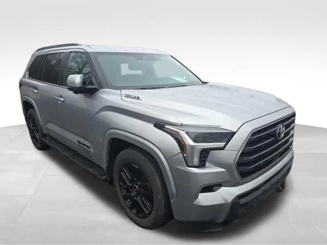 2025 Toyota Sequoia SR5