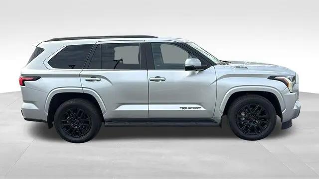 2025 Toyota Sequoia SR5