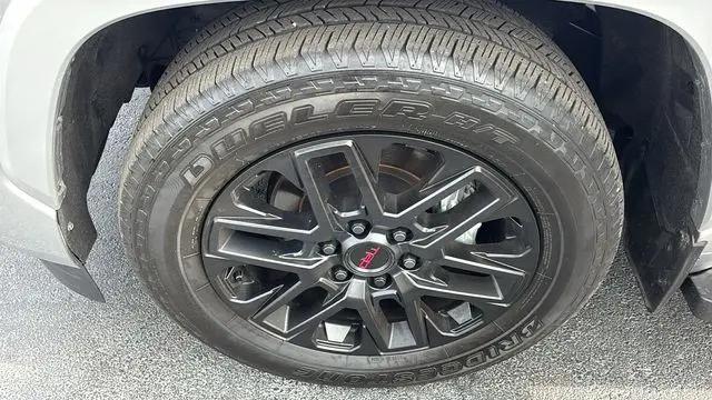2025 Toyota Sequoia SR5