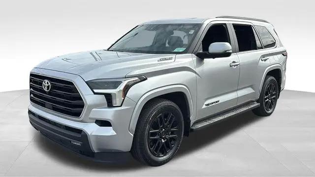 2025 Toyota Sequoia SR5