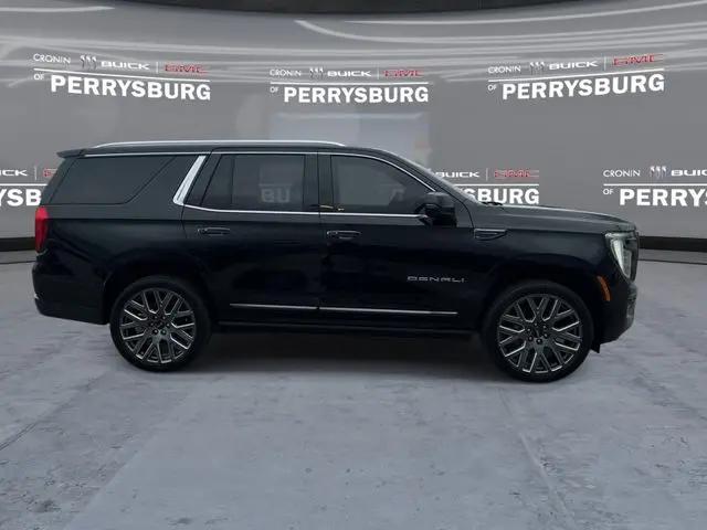 2025 GMC Yukon Denali Ultimate 4WD