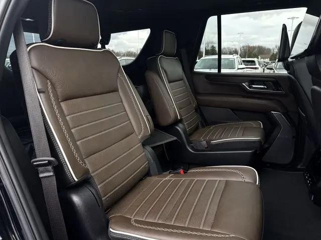 2025 GMC Yukon Denali Ultimate 4WD