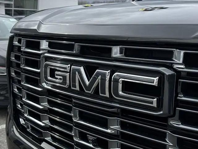 2025 GMC Yukon Denali Ultimate 4WD