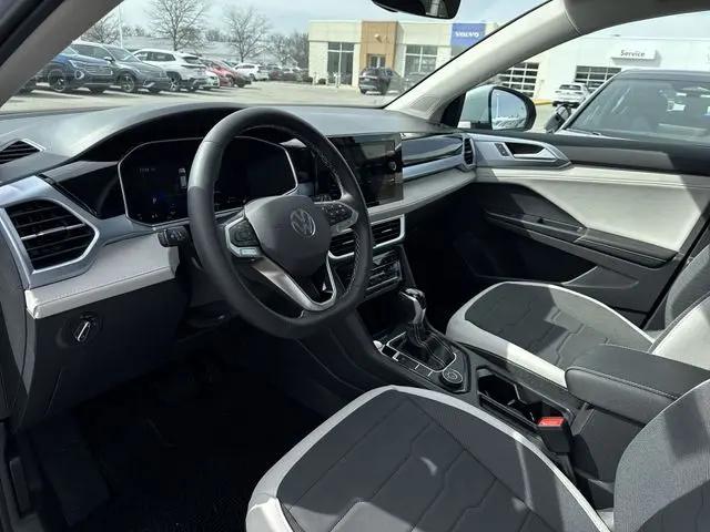 2026 Volkswagen Taos SE