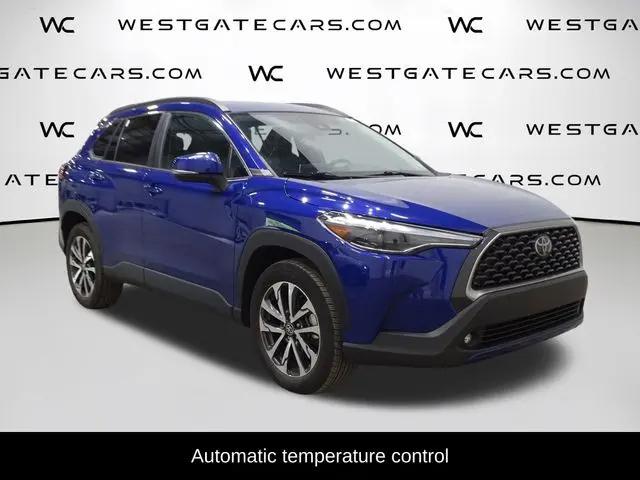 2022 Toyota Corolla Cross XLE