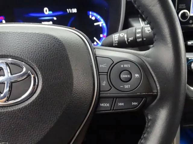 2022 Toyota Corolla Cross XLE