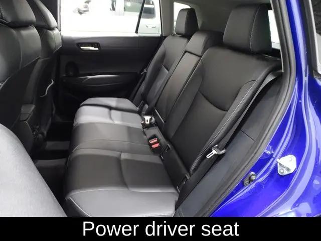 2022 Toyota Corolla Cross XLE