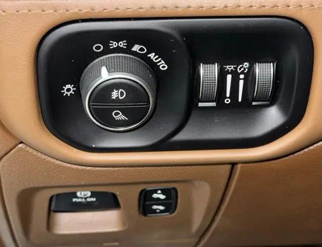 2019 Ram 1500 Longhorn Crew Cab 4x4 5'7" Box