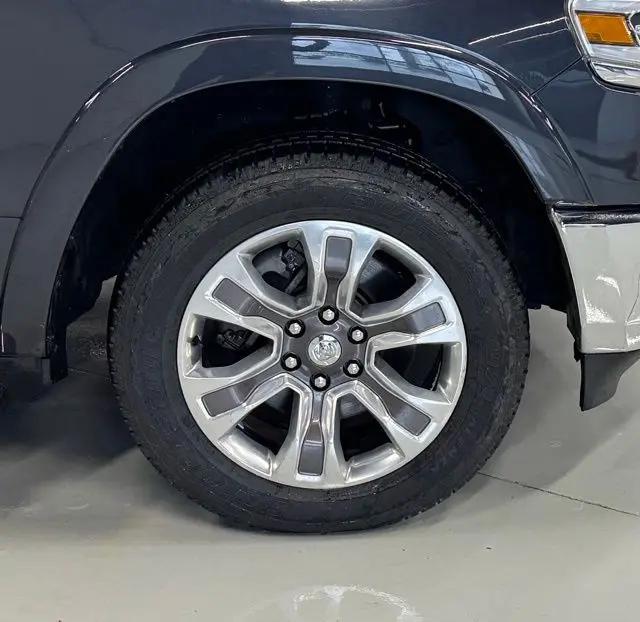 2019 Ram 1500 Longhorn Crew Cab 4x4 5'7" Box