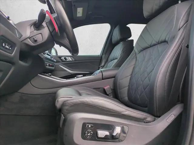 2024 BMW X5 M60i