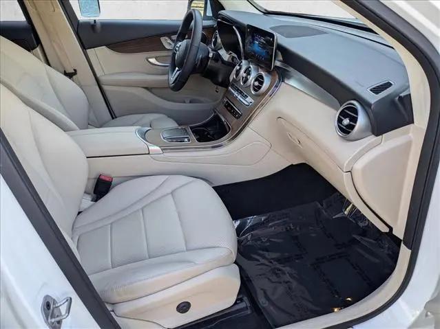 2022 Mercedes-Benz GLC 4MATIC SUV