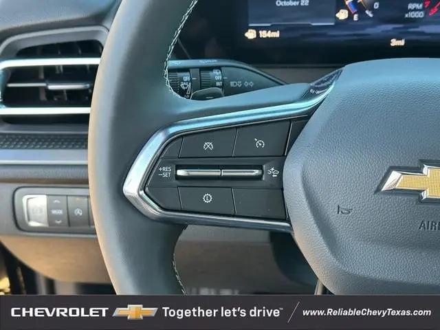 2026 Chevrolet Traverse FWD LT