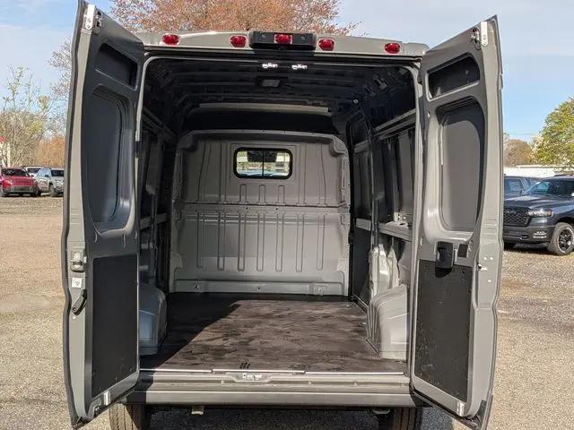 2026 Ram ProMaster 2500 Cargo Van Tradesman High Roof 159" WB w/Pass Seat