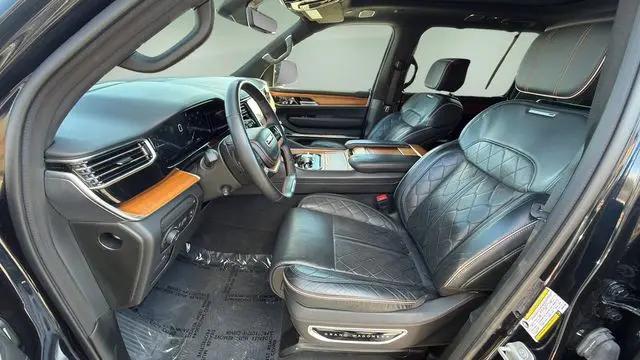 2024 Jeep Grand Wagoneer L Series III 4x4