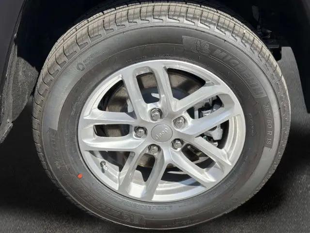 2026 Jeep Grand Cherokee L Altitude 4x2