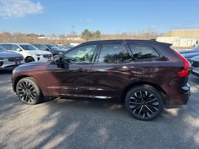 2026 Volvo XC60 Plug-In Hybrid Ultra, T8 AWD Electric/Gasoline, Dark