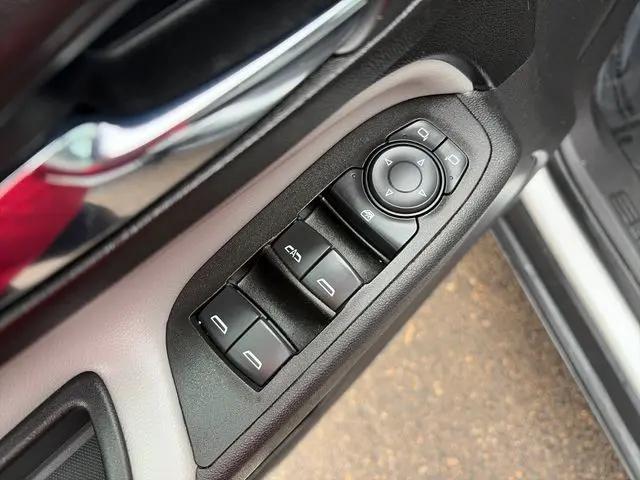 2020 Chevrolet Equinox FWD LS