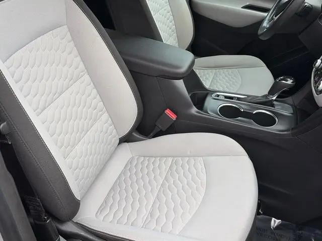 2020 Chevrolet Equinox FWD LS