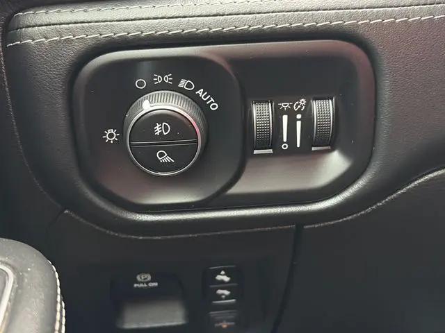 2019 Ram 1500 Limited Crew Cab 4x4 5'7" Box