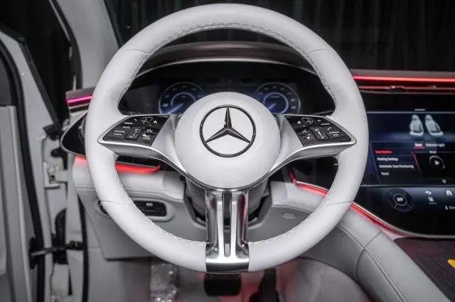 2026 Mercedes-Benz EQE 320+ EQE 320+