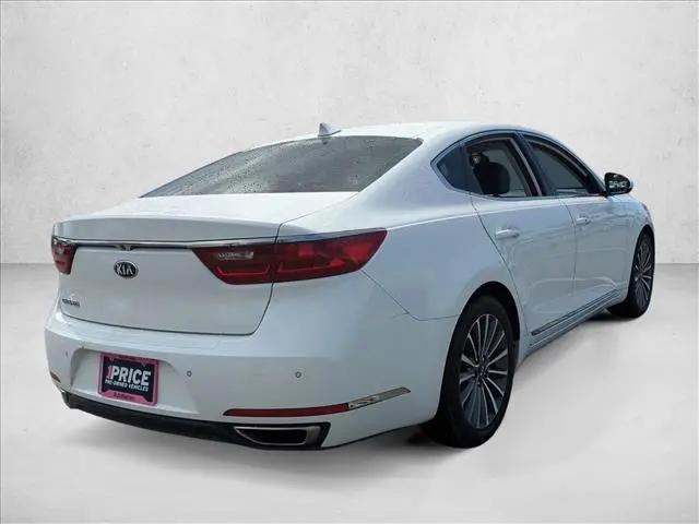 2019 Kia Cadenza Premium