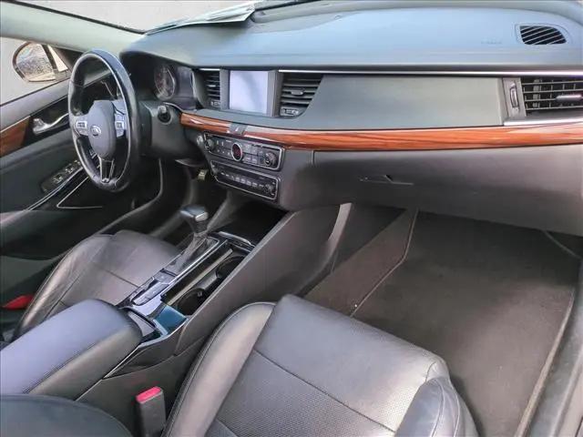 2019 Kia Cadenza Premium