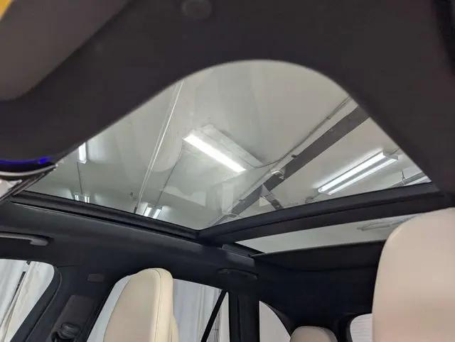 2023 Mercedes-Benz GLC SUV