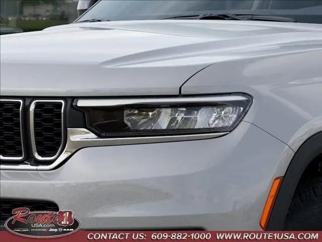 2026 Jeep Grand Cherokee L Altitude 4x4