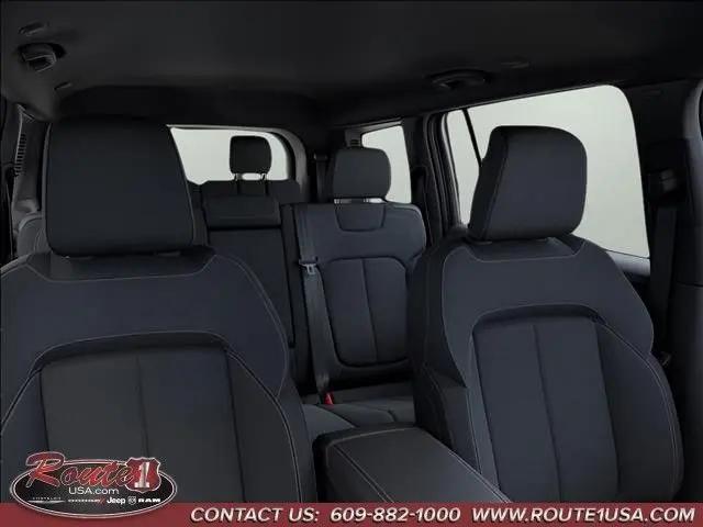 2026 Jeep Grand Cherokee L Altitude 4x4